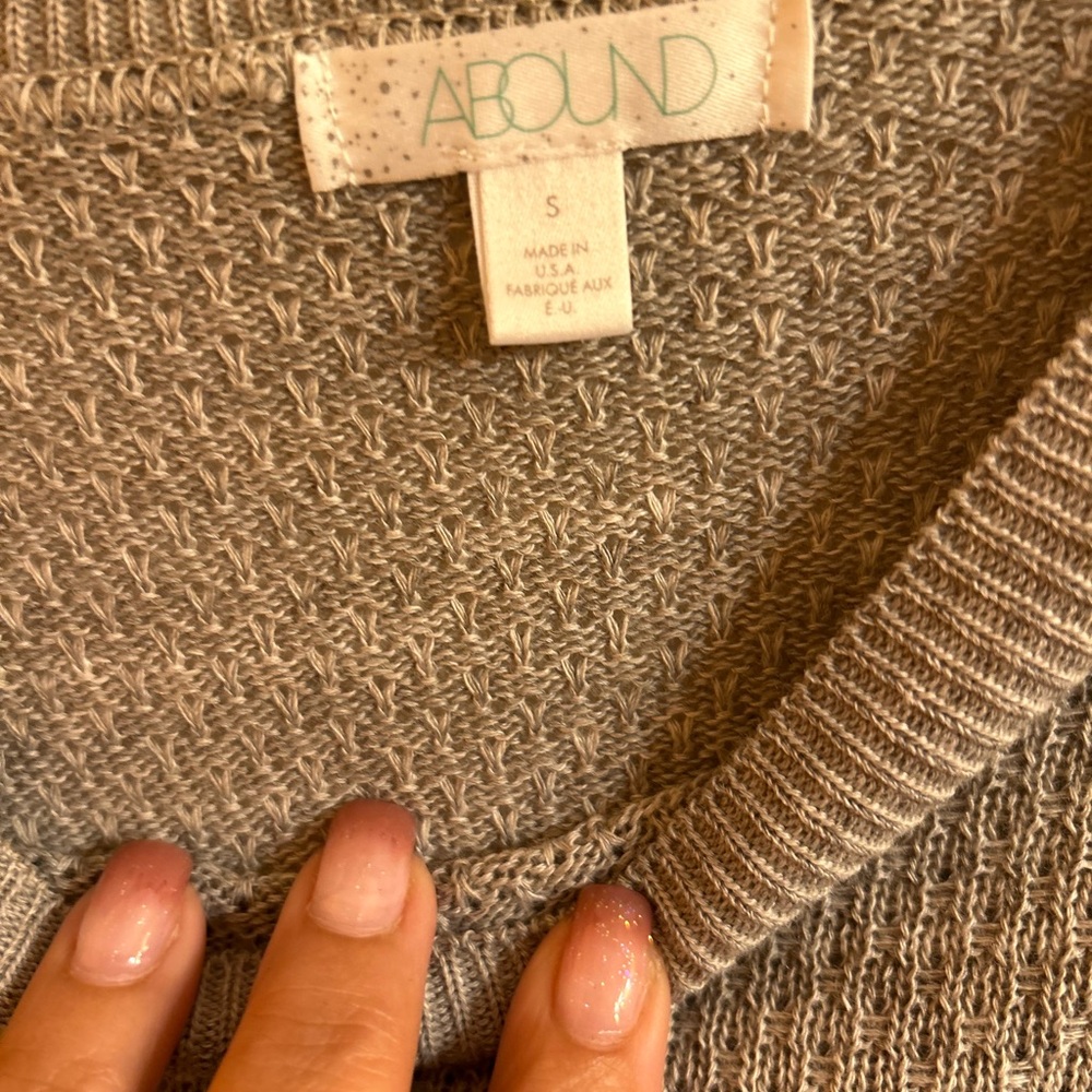 NWT- Abound grey waffle knit thin sweater - Picture 2 of 4